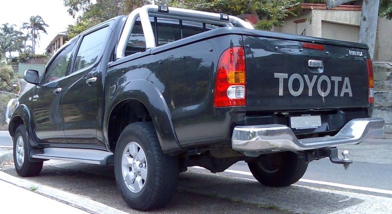 Alargador de paralamas CD/CS  Hilux 05/12...