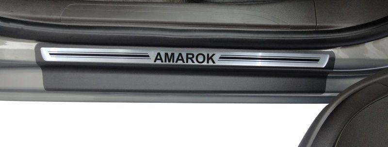 Soleira Resinada Amarok CD Aço Escovado*