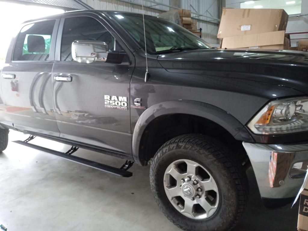 Estribo Elétrico Ram 2500/3500 e 1500 Cla...
