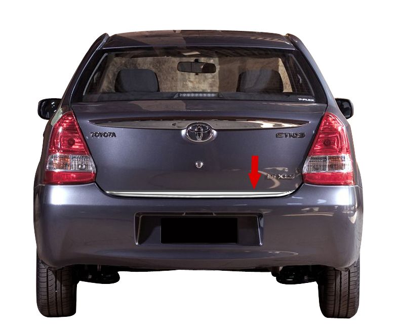 Adesivo cromado porta malas Etios Sedan*